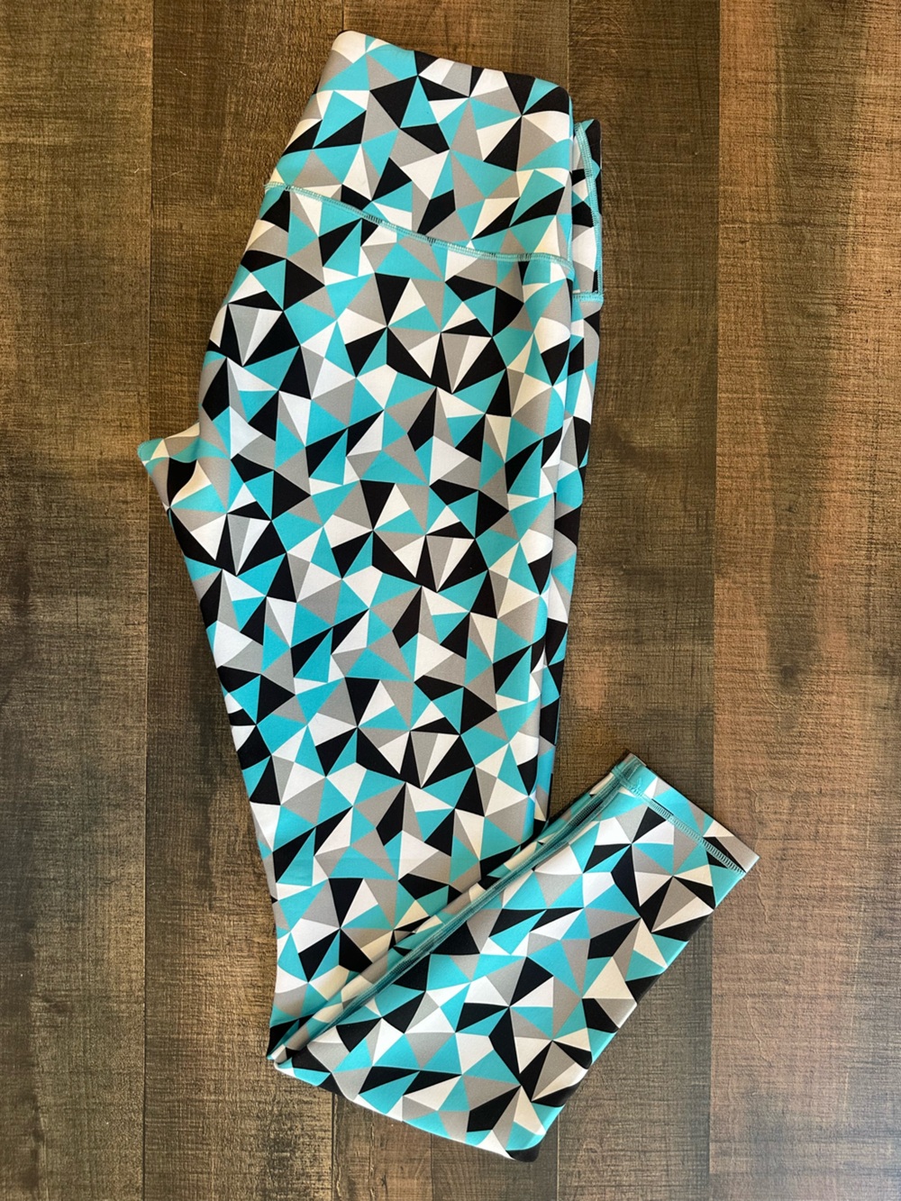 Karma Geometric Print Leggings